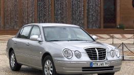 Kia Opirus 2003 - widok z przodu