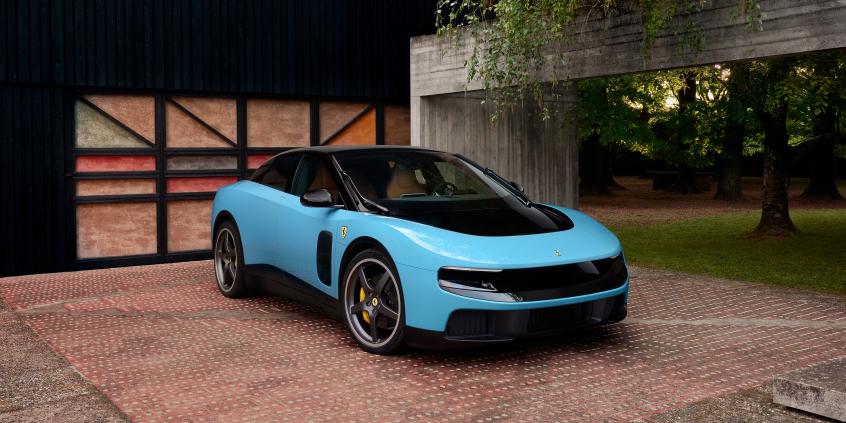 Tak wyglądałby samochód od Apple. Premiera elektrycznego Ferrari Luce dzieli fanów marki