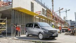 Mercedes Vito III Tourer Base 111 CDI (2014) - widok z przodu