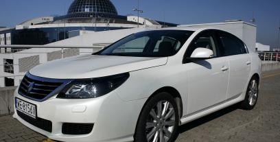 Renault Latitude 3.0 dCi V6 FAP 240KM 177kW 2011-2015