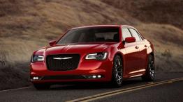 Chrysler 300S 2015 - widok z przodu