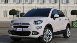 Fiat 500X Lounge (2015) - widok z przodu
