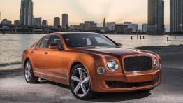 Bentley Mulsanne Speed (2015) - widok z przodu