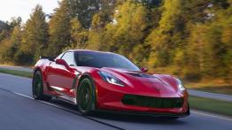 Chevrolet Corvette C7 Z06 (2015) - widok z przodu