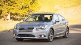 Subaru Legacy VI (2015) - widok z przodu