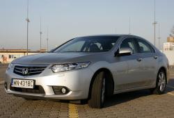 Honda Accord VIII Sedan 2.2 i-DTEC 180KM 132kW 2008-2016 - Oceń swoje auto