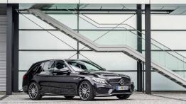 Mercedes klasy C 450 AMG 4MATIC kombi (2016) - widok z przodu