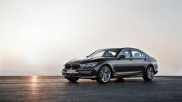 BMW serii 7 G12 750Li xDrive (2016) - widok z przodu