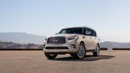 Infiniti QX80 (2018) - widok z przodu