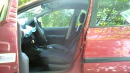 Peugeot 206 Hatchback 1.6 i 90KM 66kW 1998-2001