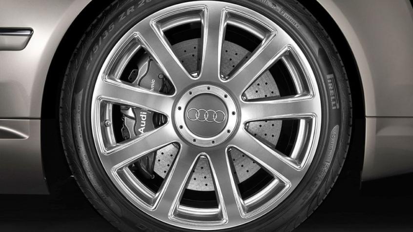 Audi A8 D3 Sedan 3.2 i V6 24V FSI quattro 260KM 191kW 2005-2010