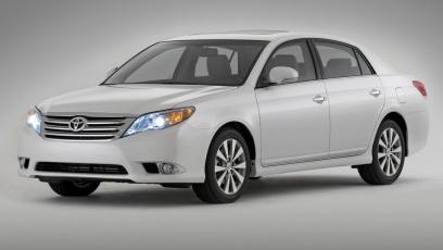 Toyota Avalon 2010