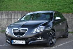 Lancia Delta III Hatchback Seria 1 1.8 Turbojet 16V 200KM 147kW od 2011 - Oceń swoje auto