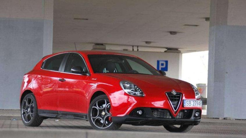 Alfa Romeo Giulietta Nuova II Hatchback 5d Facelifting 1.4 TB 16v Mair 170KM 125kW od 2013