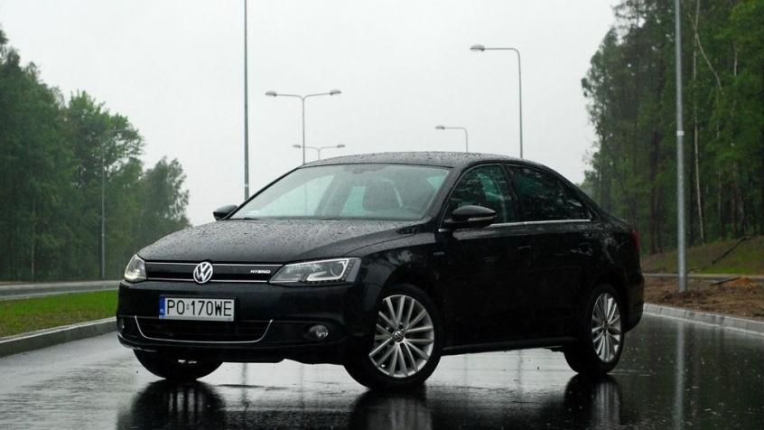 Volkswagen Jetta VI Sedan 1.4 TSI Hybrid 170KM 125kW od 2013