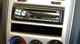 Hyundai Getz 2002 - konsola środkowa