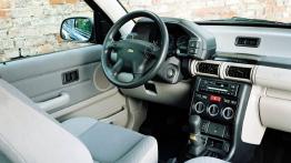 Land Rover Freelander 2002 - kokpit