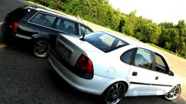 Opel Vectra B Sedan 2.2 16V ECOTEC 147KM 108kW 2000-2002