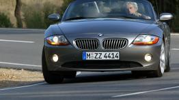 BMW Z4 2002 - widok z przodu