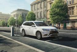 Mitsubishi Outlander III SUV PHEV Facelifting 2020 - Oceń swoje auto