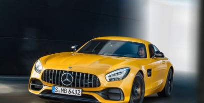 Mercedes AMG GT C190 Coupe Facelifting 4.0 V8 730KM 537kW 2021