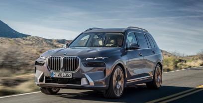 BMW X7 SUV Facelifting