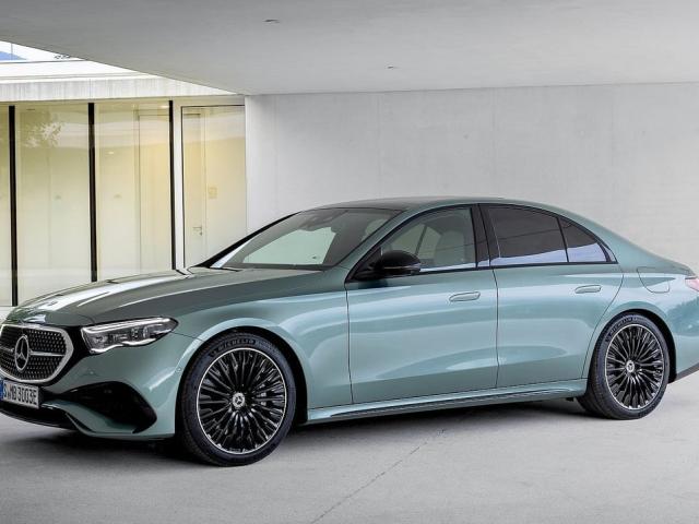 Mercedes Klasa E W214 Sedan Plug-In 2.0 300de 313KM 230kW od 2023