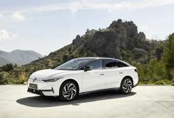 Volkswagen ID.7 Fastback