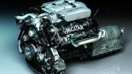 Jaguar XK 2003 - silnik solo