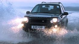 Land Rover Freelander 2004 - widok z przodu