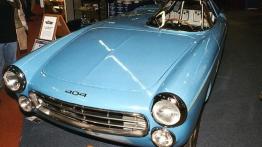 Peugeot 404 - przód - inne ujęcie