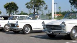 Peugeot 404 - bok - inne ujęcie