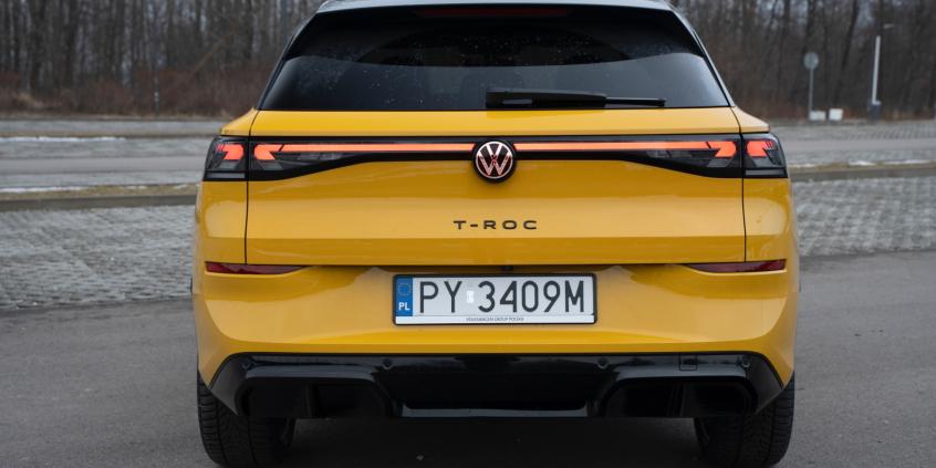 Volkswagen T-Roc 1.5 eTSI DSG R-Line udowadnia, że mały SUV nadaje się w trasę. To murowany hit