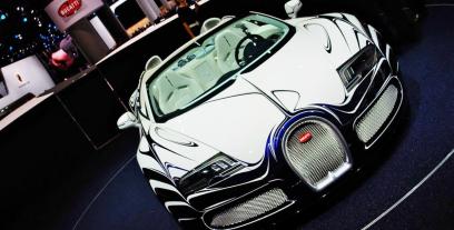 Bugatti Veyron 16.4 8.0 W16 64V 1001KM 736kW od 2005