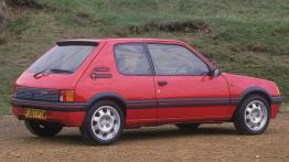 Peugeot 205 - prawy bok