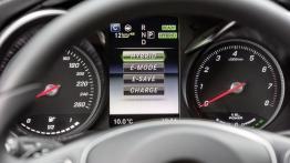 Mercedes klasy C 350 Plug-In Hybrid kombi (S 205) - zestaw wskaźników