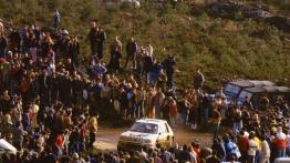 Peugeot 205 - góra - inne ujęcie