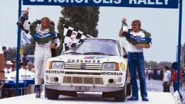 Peugeot 205 - przód - reflektory wyłączone