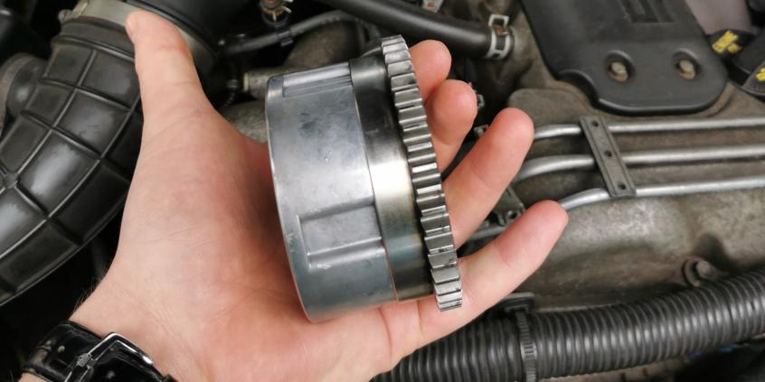 Koła zmiennych faz rozrządu (KZFR) — dlaczego warto wiedzieć, czym są? Poradnik