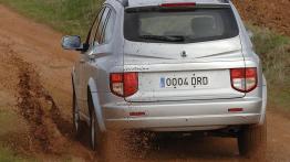 Ssangyong Kyron 2006 - widok z tyłu