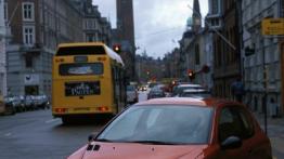 Peugeot 206 - przód - reflektory włączone