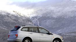 Ssangyong Kyron 2006 - prawy bok