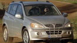 Ssangyong Kyron 2006 - widok z przodu