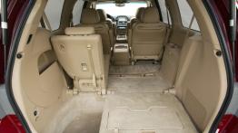 Honda Odyssey Touring 2006 - bagażnik