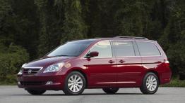Honda Odyssey Touring 2006 - lewy bok