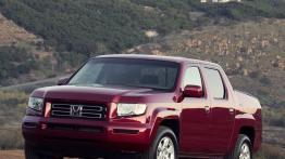 Honda Ridgeline 2006 - widok z przodu