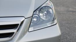 Honda Odyssey Touring 2006 - lewy przedni reflektor - wyłączony