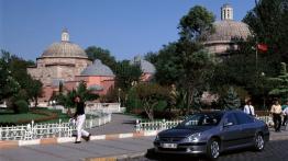 Peugeot 607