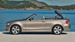 BMW Seria 1 E88 2007 - lewy bok