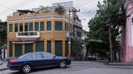 Peugeot 607
